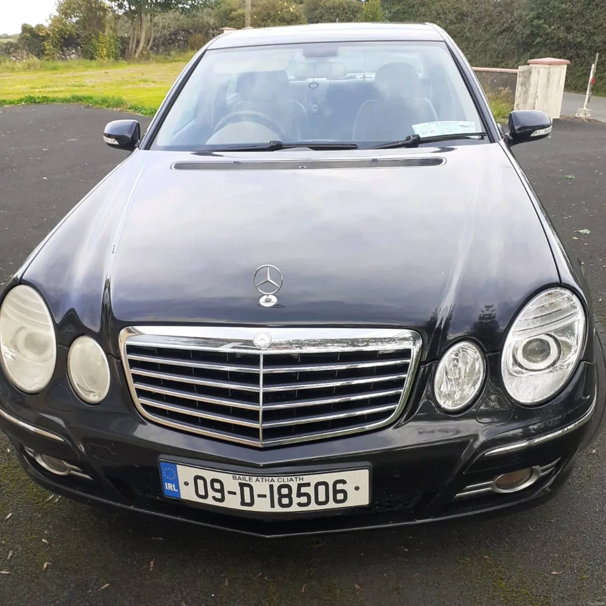 Car for sale - Image 1