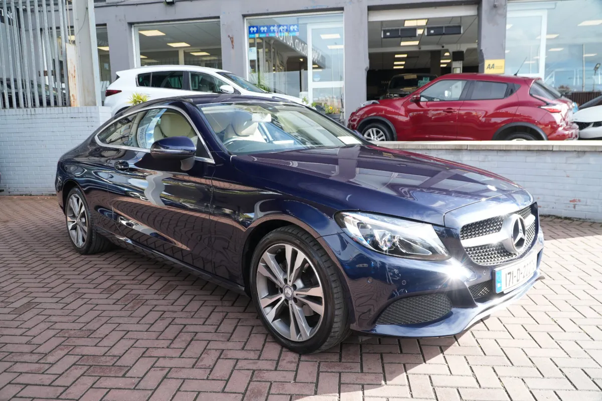 Mercedes-Benz C-Class 2017 - Image 2