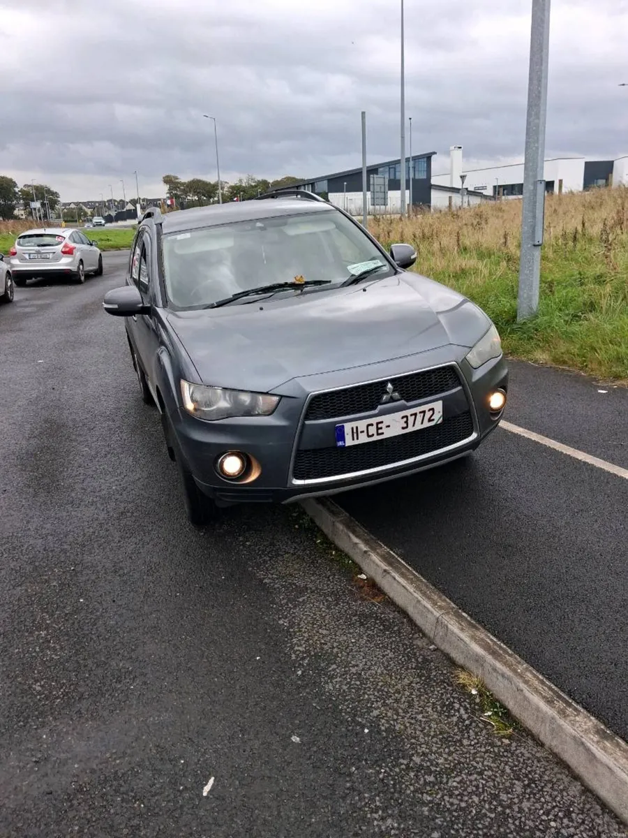 Mitsubishi outlander - Image 1