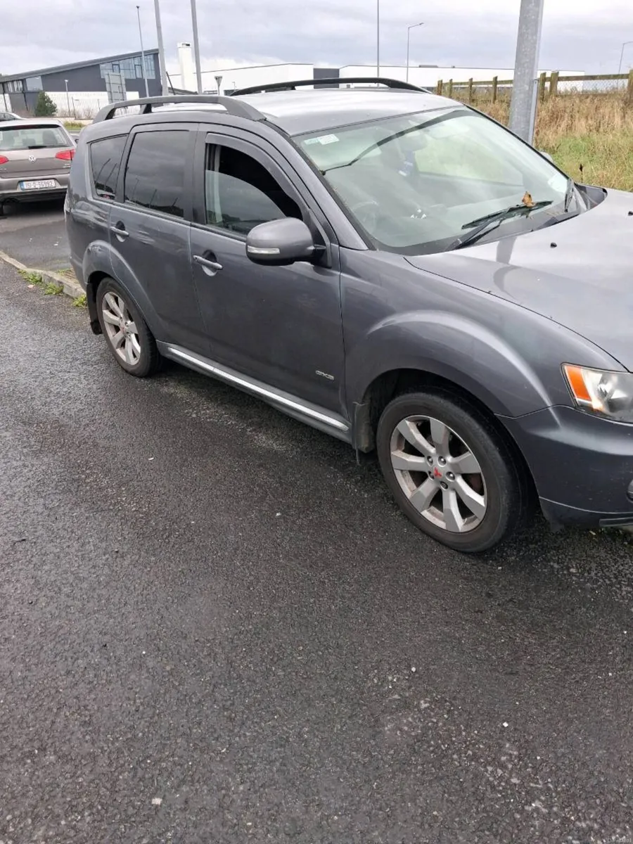 Mitsubishi outlander - Image 2