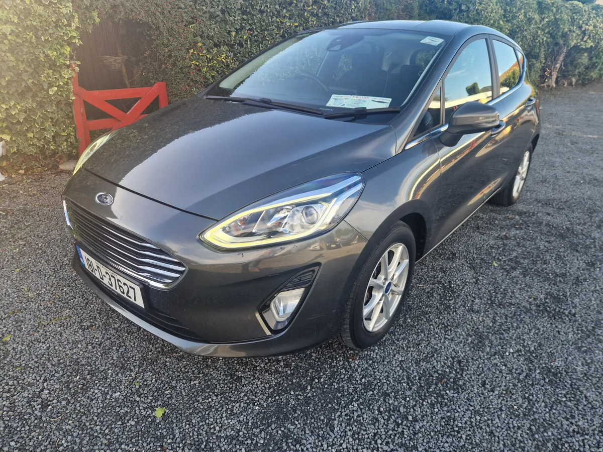 Ford Fiesta TITANIUM 2018 - Image 1