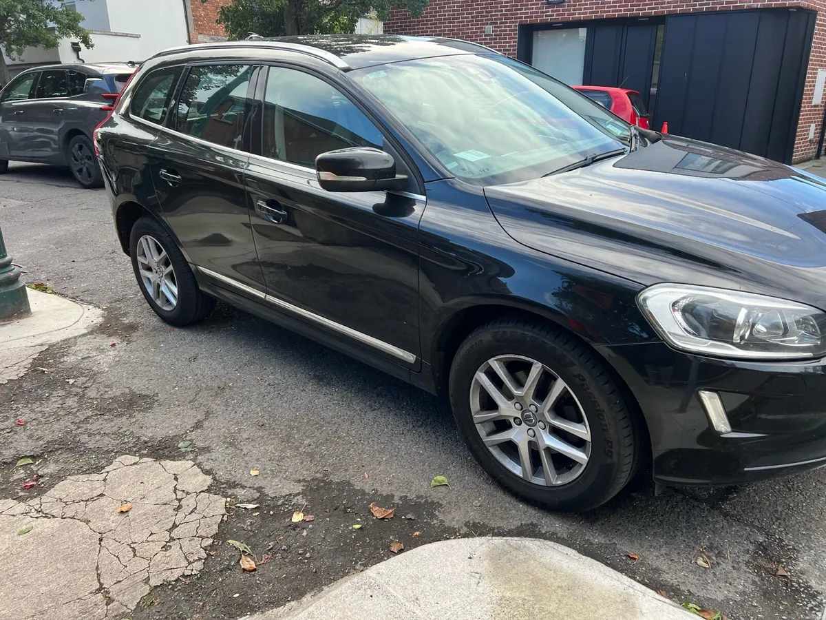 Volvo xc 60 - Image 2