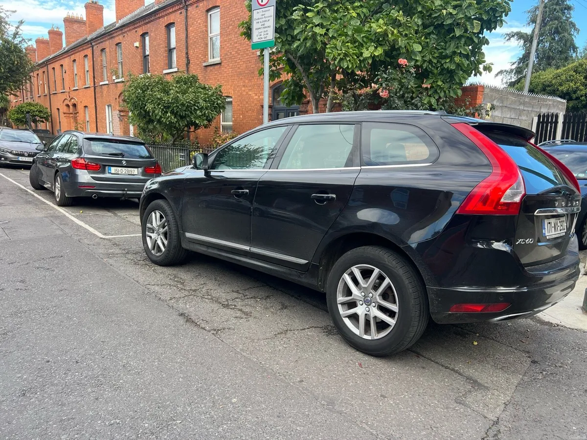 Volvo xc 60 - Image 4