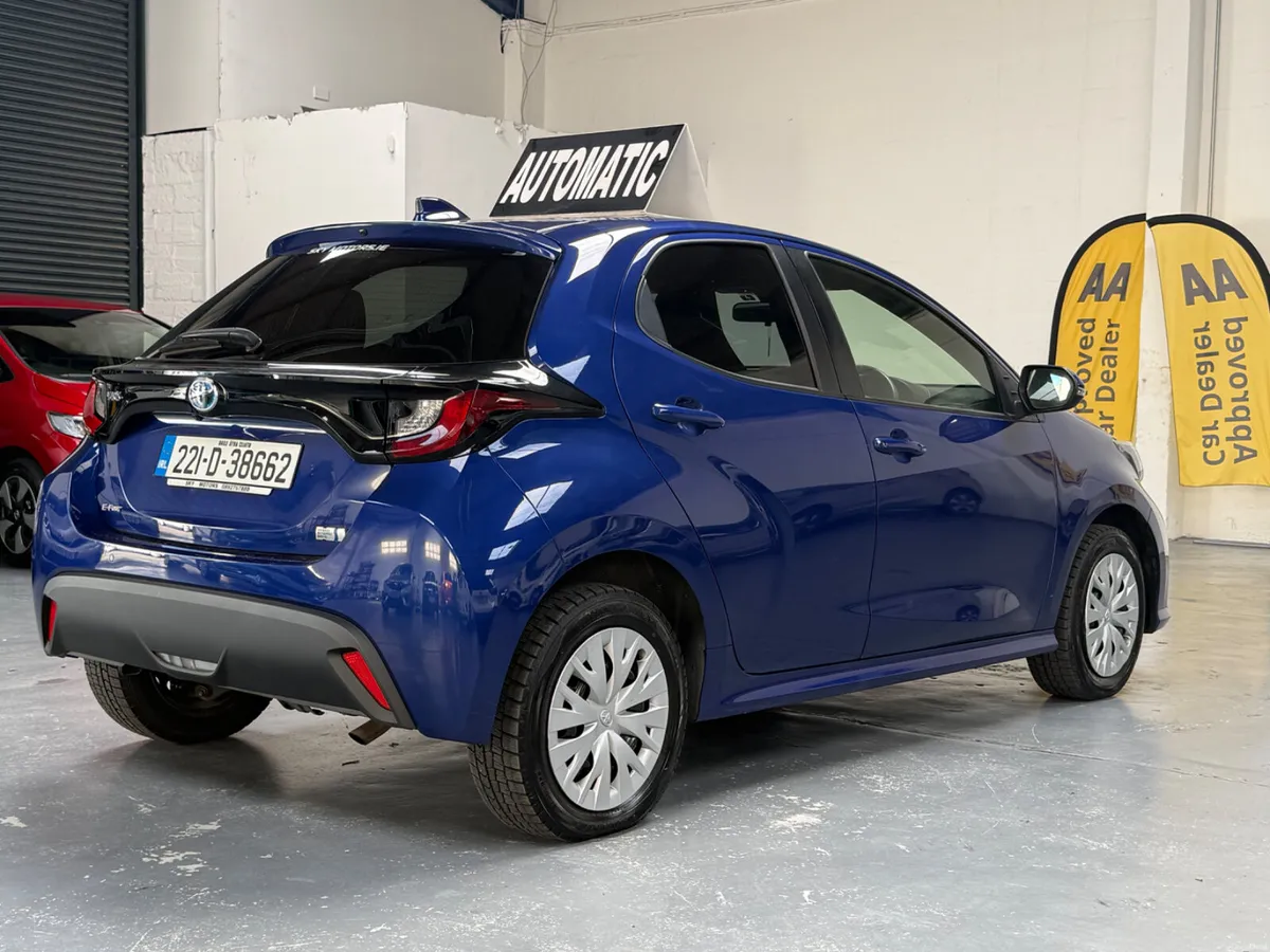 Toyota Yaris 2022 - Image 5