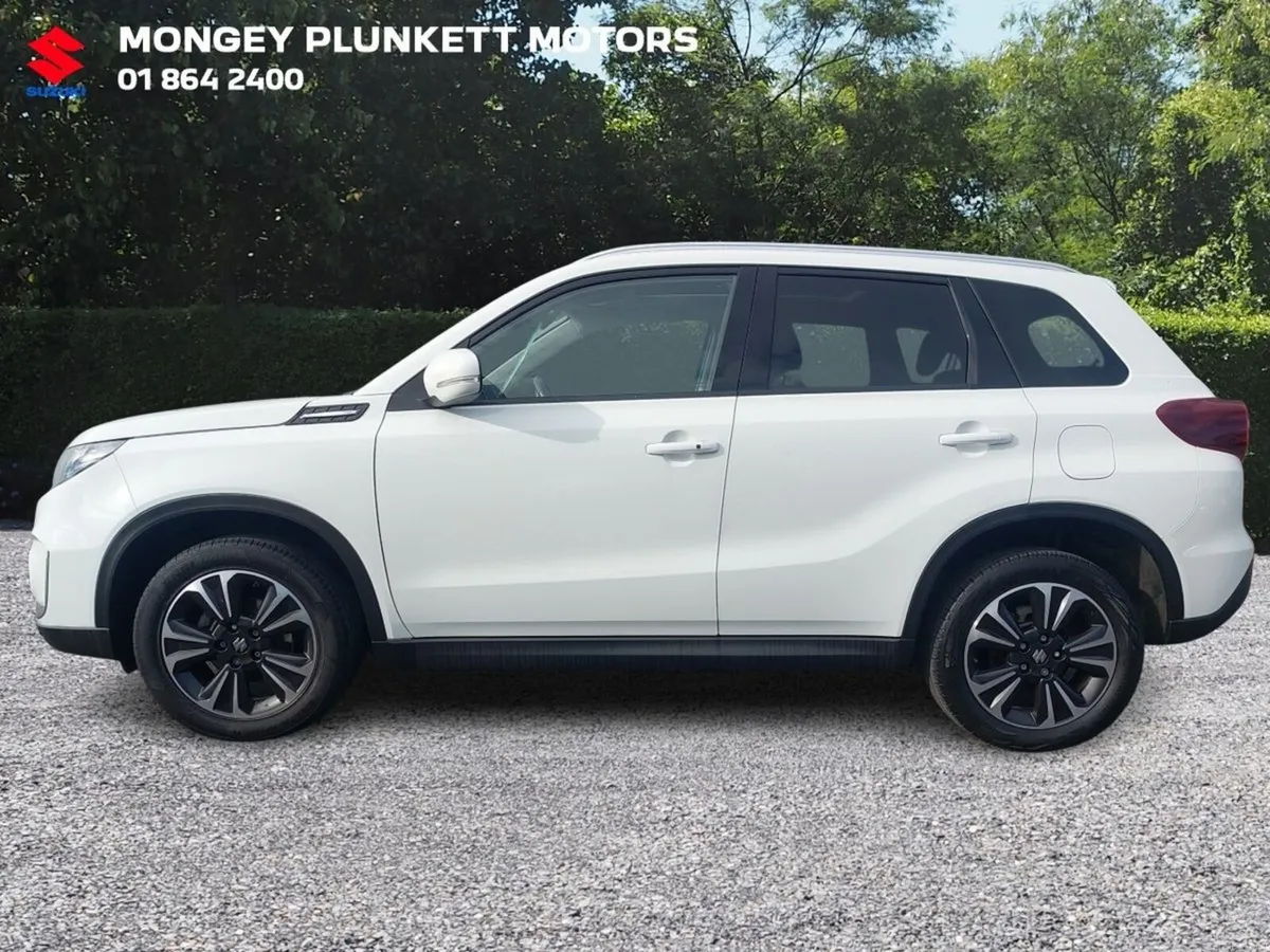Suzuki Vitara SZ5 Auto 1.5 Full Hybrid - Image 4