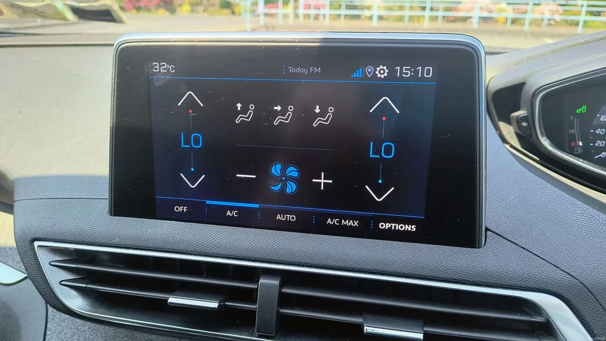 Peugeot 3008 2019 - Image 4