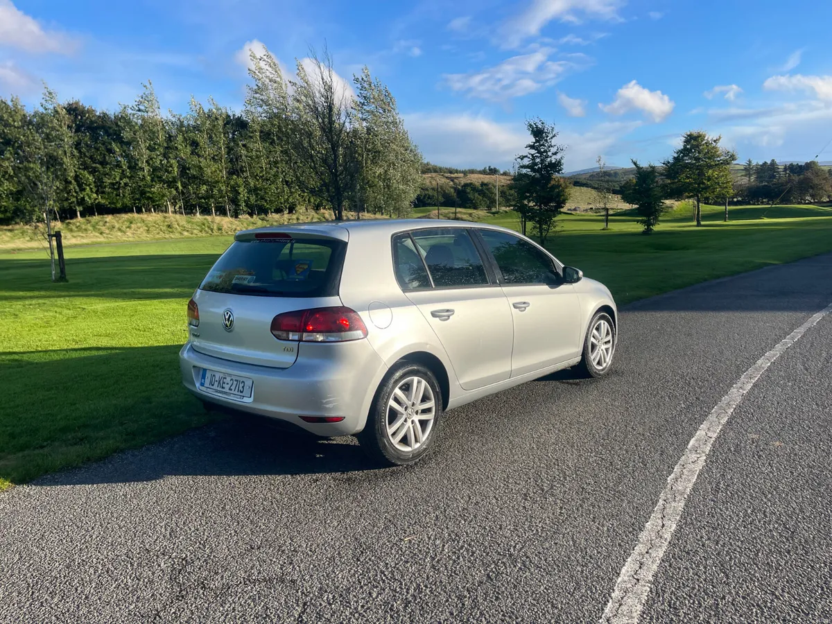 Volkswagen Golf 2010—-NEW NCT——- - Image 3