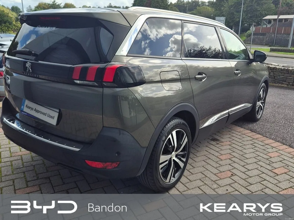 Peugeot 5008 1.5 BlueHDi 130bhp Allure - Image 6