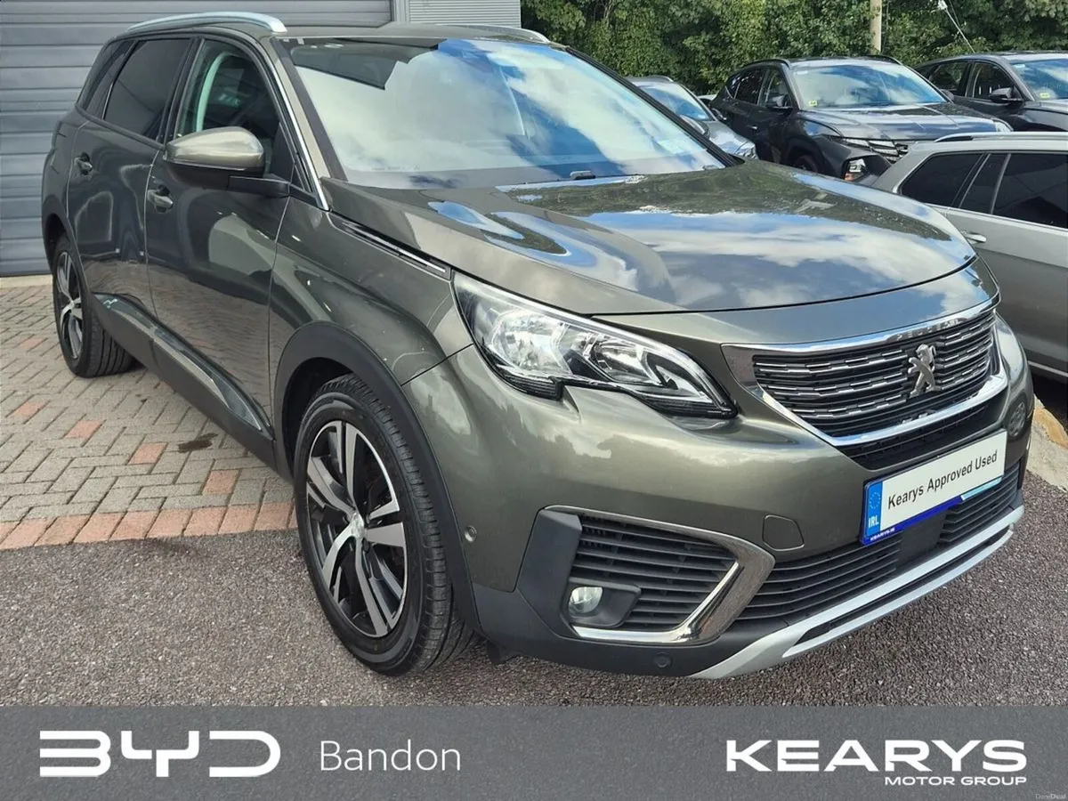 Peugeot 5008 1.5 BlueHDi 130bhp Allure - Image 1