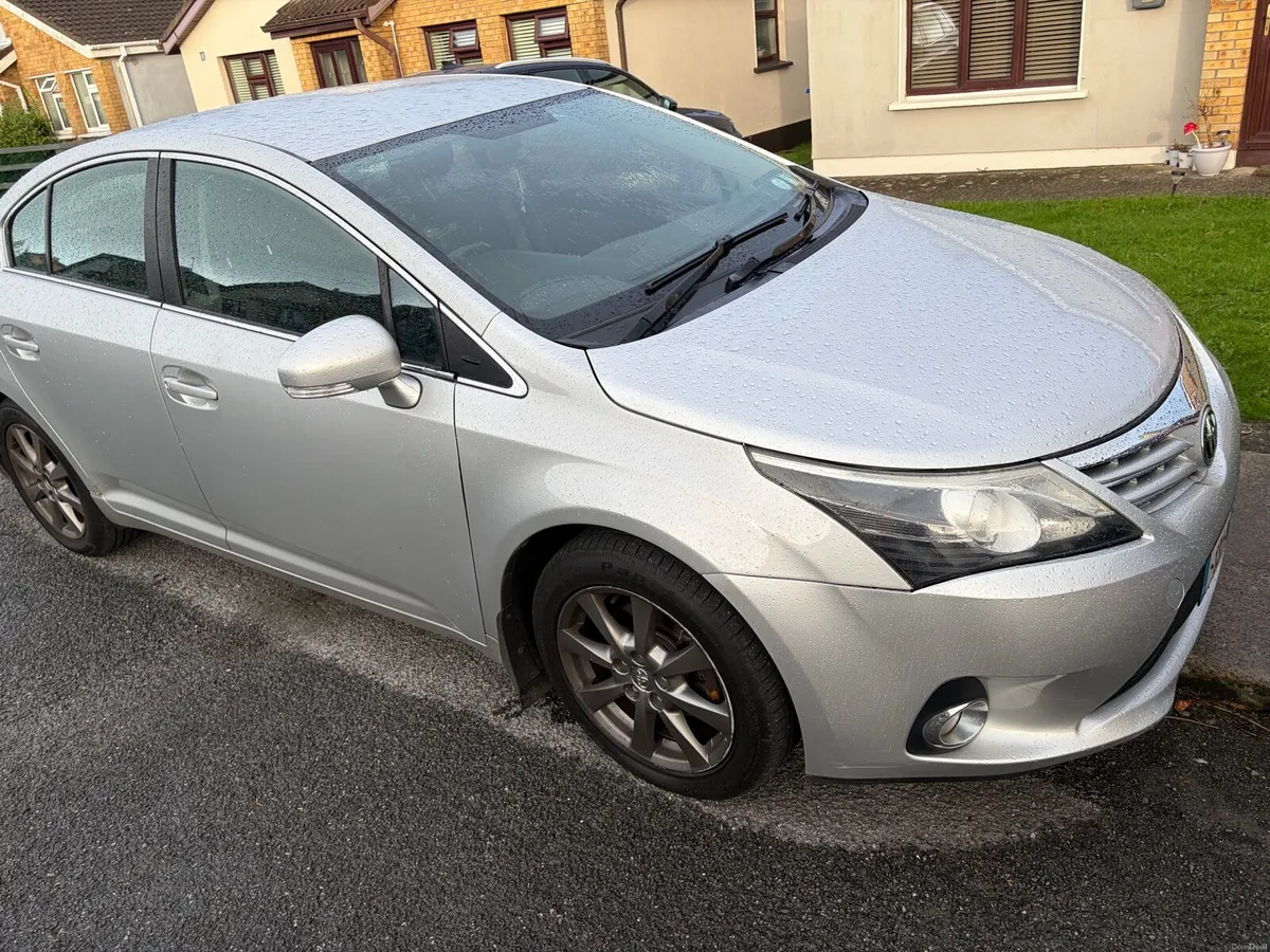 Toyota Avensis tax and test - Image 2