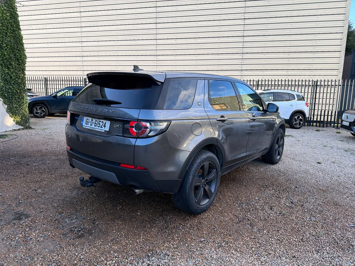Land Rover Discovery Sport 2016 - Image 6