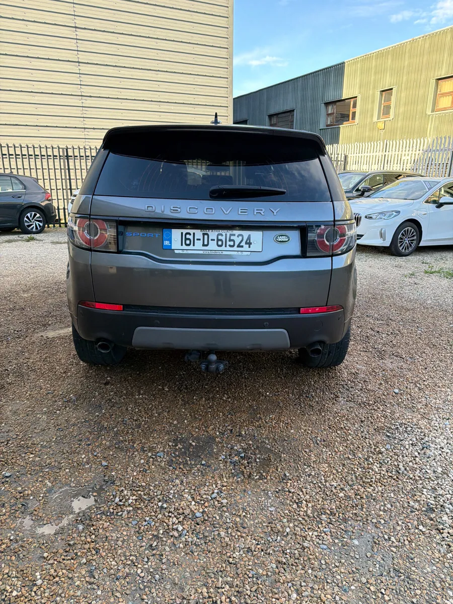 Land Rover Discovery Sport 2016 - Image 5