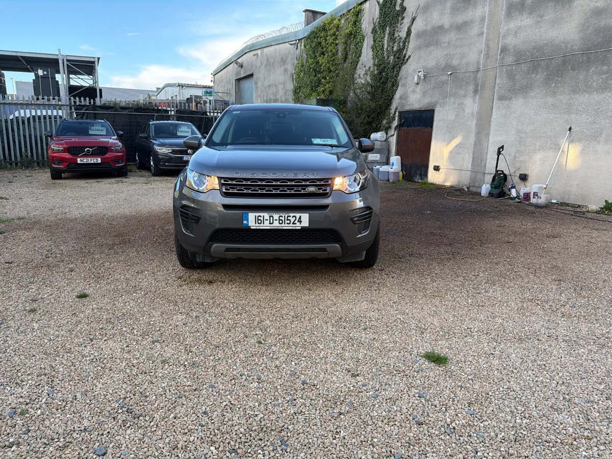 Land Rover Discovery Sport 2016 - Image 2