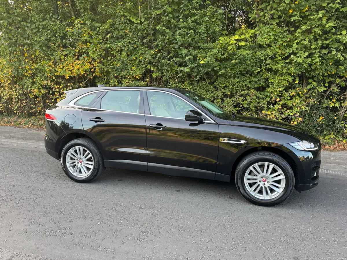 Jaguar F Pace low mileage automatic glass roof - Image 2