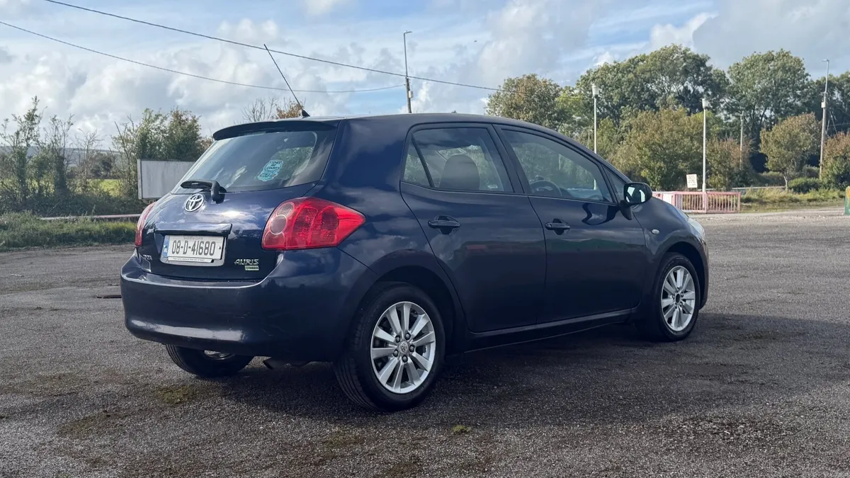 Toyota Auris 2008 - Image 3