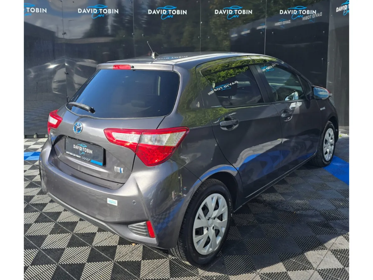 Toyota Vitz 1.5 PETROL HYBRID AUTO - Image 4