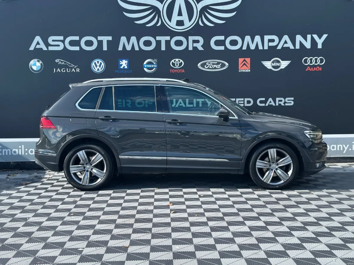 Volkswagen Tiguan 2.0 TDI SEL 150PS 5DR A AUTO - Image 4