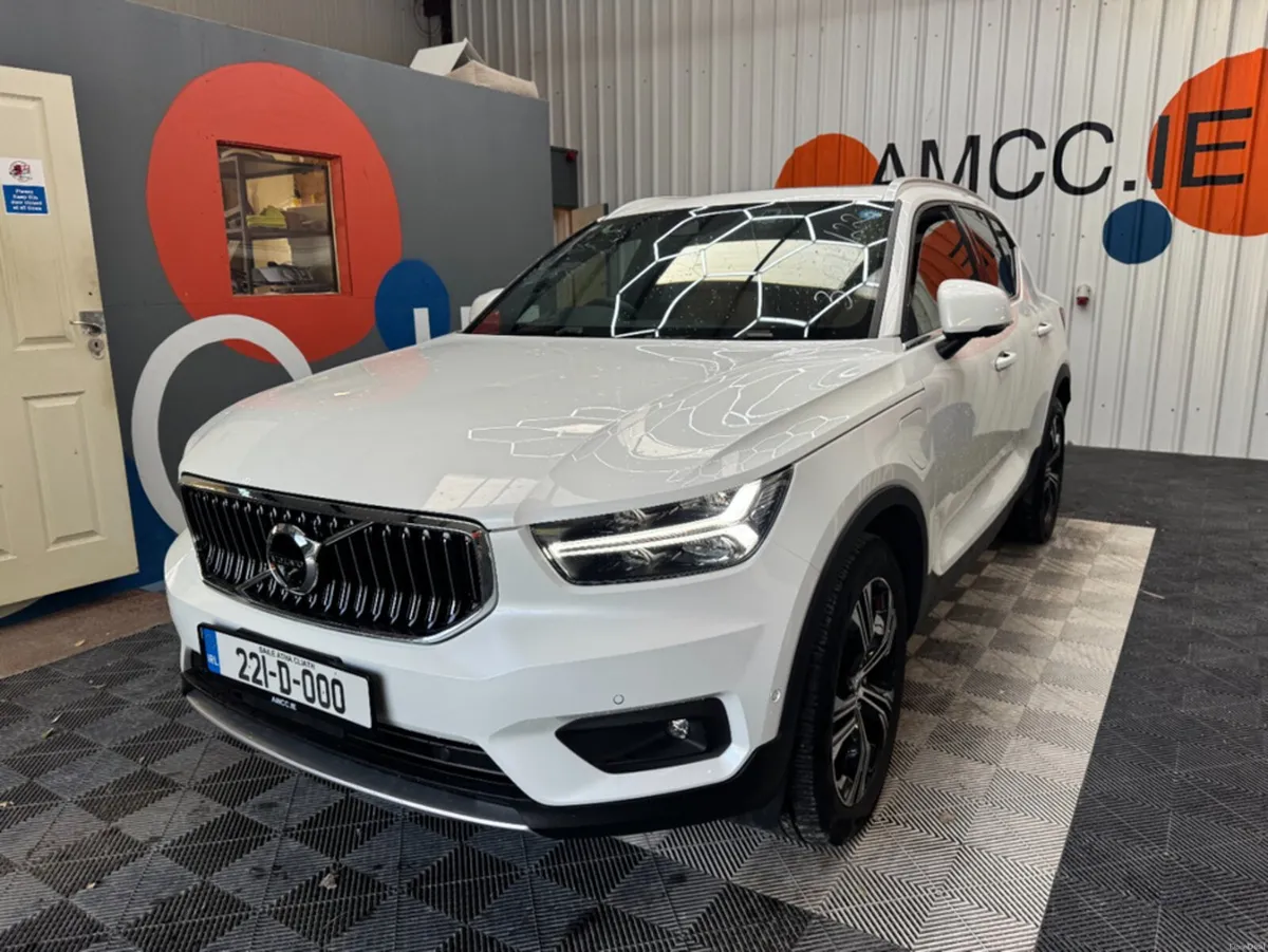 Volvo XC40 2022 VOLVO Xc40 RECHARGE PLUG-IN HYBRID - Image 6
