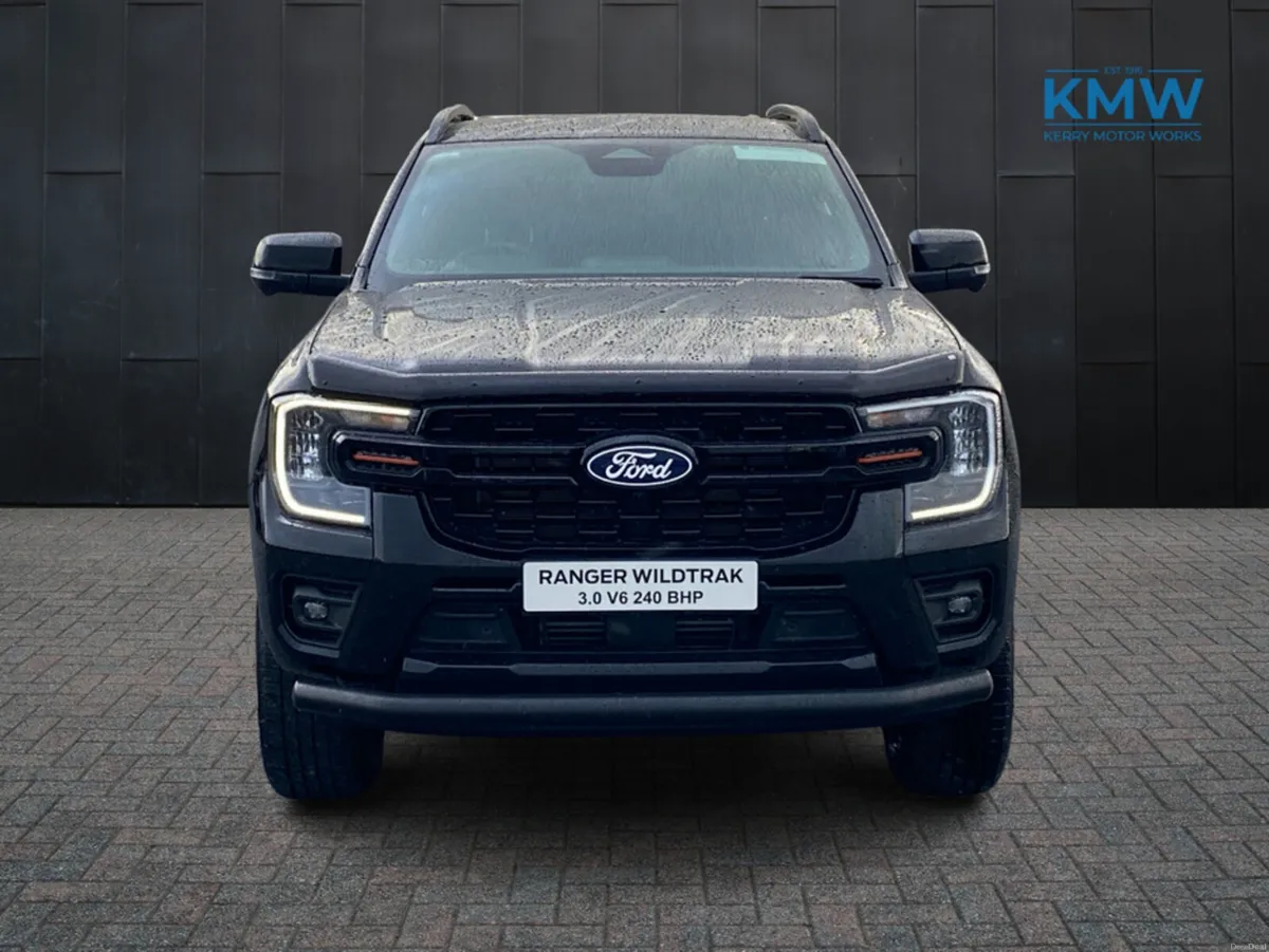 Ford Ranger 3.0 V6 Wildtrak..Platinum Canopy..New - Image 4