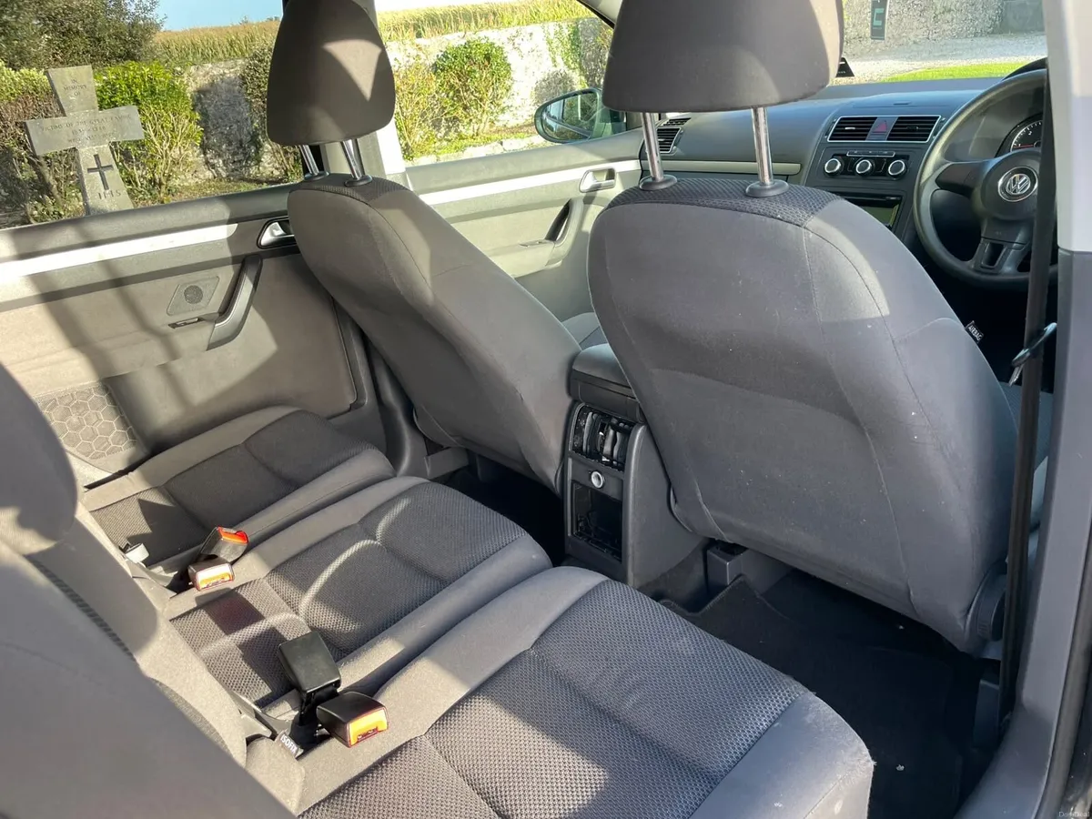 2011 Volkswagen touran - Image 6