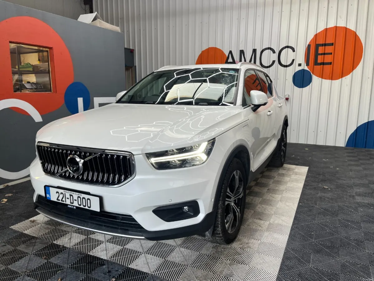 Volvo XC40 2022 VOLVO Xc40 RECHARGE PLUG-IN HYBRID - Image 6