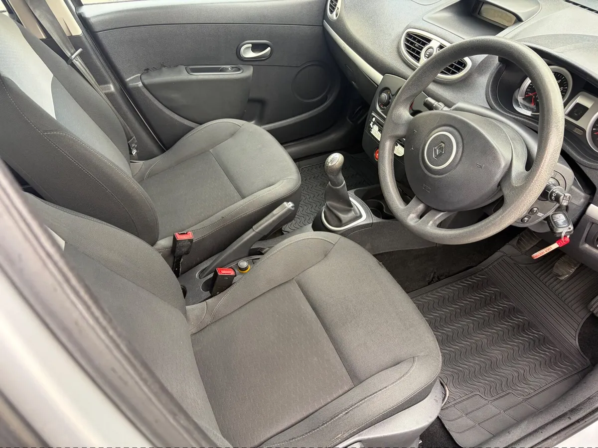 Renault Clio 1.2Ltr Royale Eco  2010 Nct July/2027 - Image 6