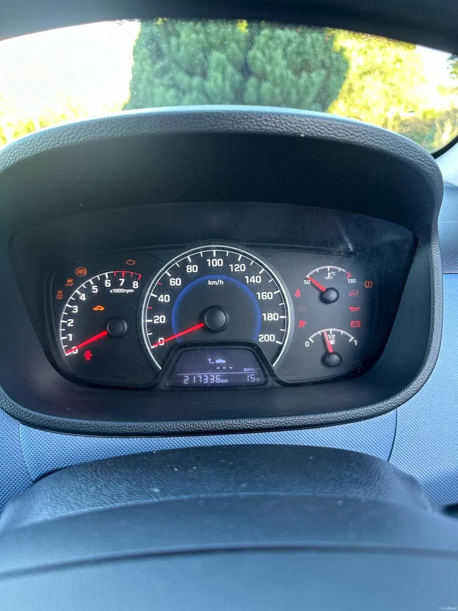 Hyundai i10 - Image 5