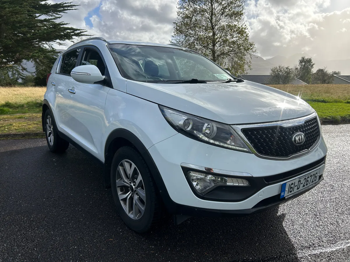 2016 Kia Sportage… 2 Owner Jeep, Fully Serviced - Image 2