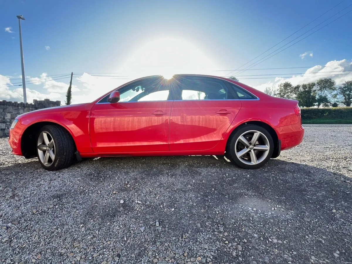 Audi A4 2012 - Image 2