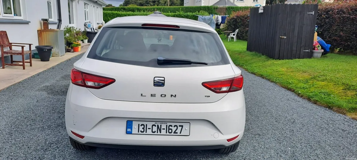 1.6D Seat Leon 5 door - Image 3