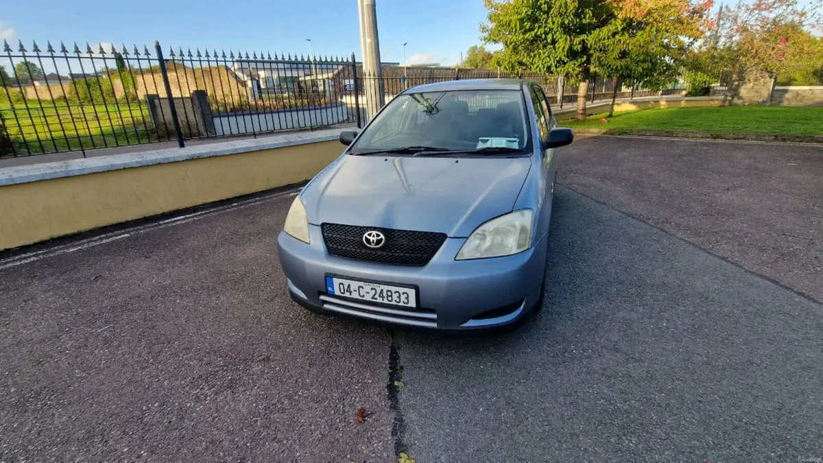 Toyota corolla - Image 3