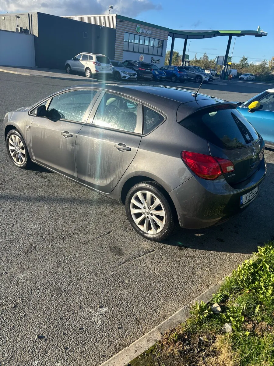 2012 Vauxhall Astra - Image 3