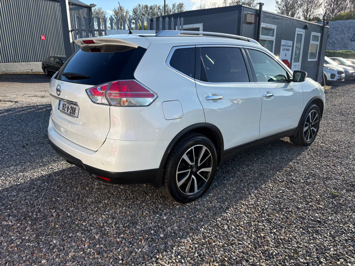 Nissan X-Trail 1.6 7 seater Design pack - Image 3