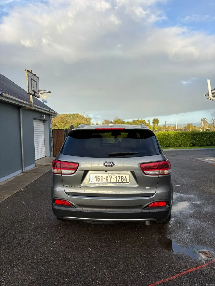 Kia Sorento 2016 - Image 4