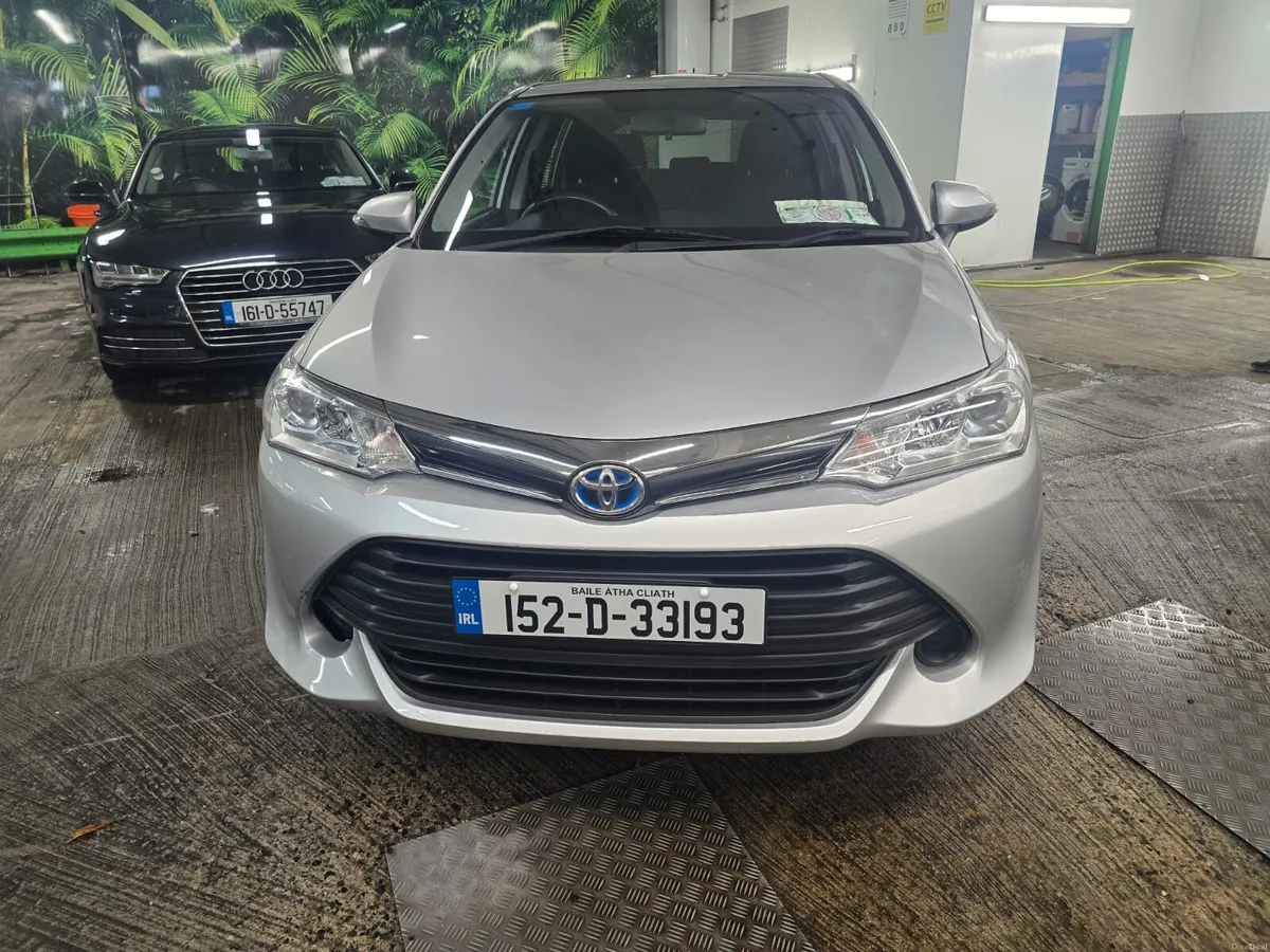 2015 Toyota corolla hybrid automatic ( nct & tax ) - Image 1