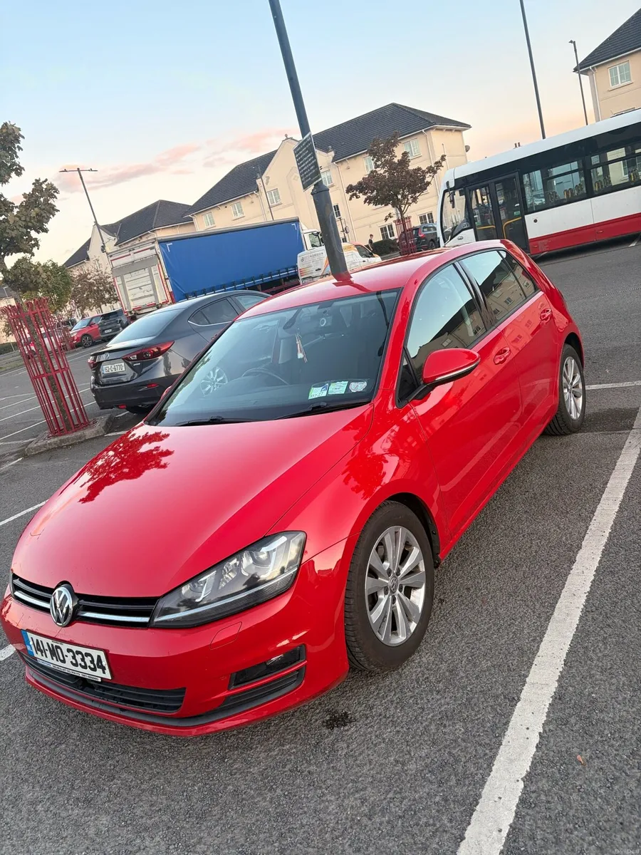 141 Volkswagen Golf - Image 2