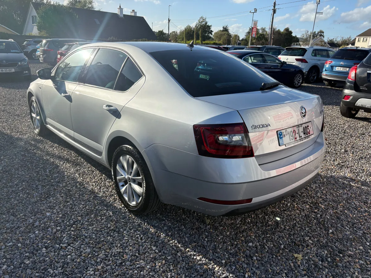 192 Skoda Octavia 1.0tsi Soliel - Image 5