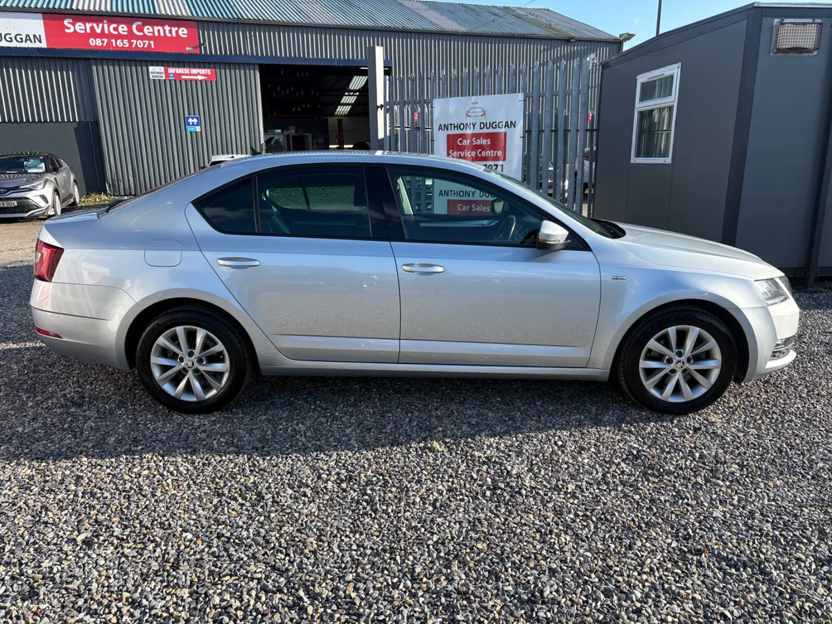 192 Skoda Octavia 1.0tsi Soliel - Image 2