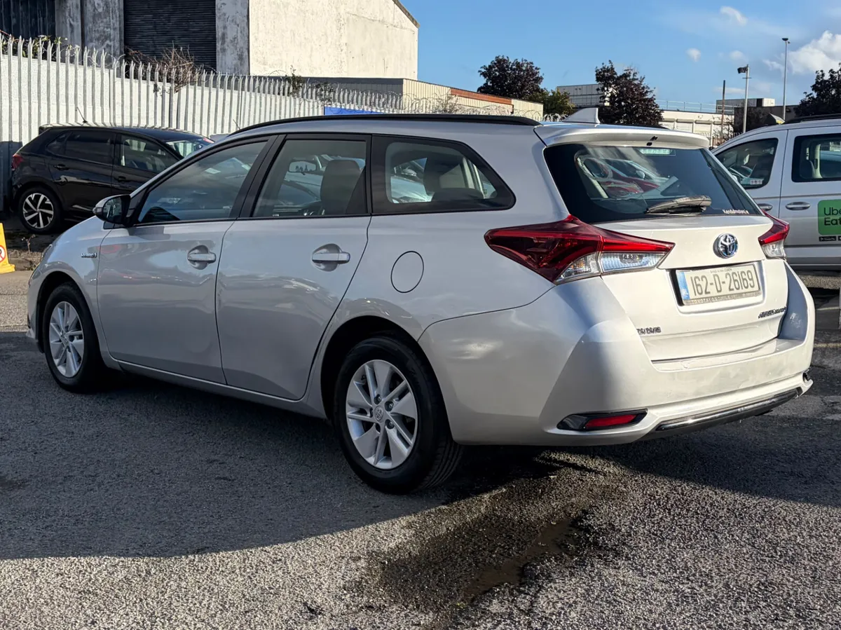 2016 Toyota Auris 1.8 VVT-I Hybrid Auto Nct 10/28 - Image 6