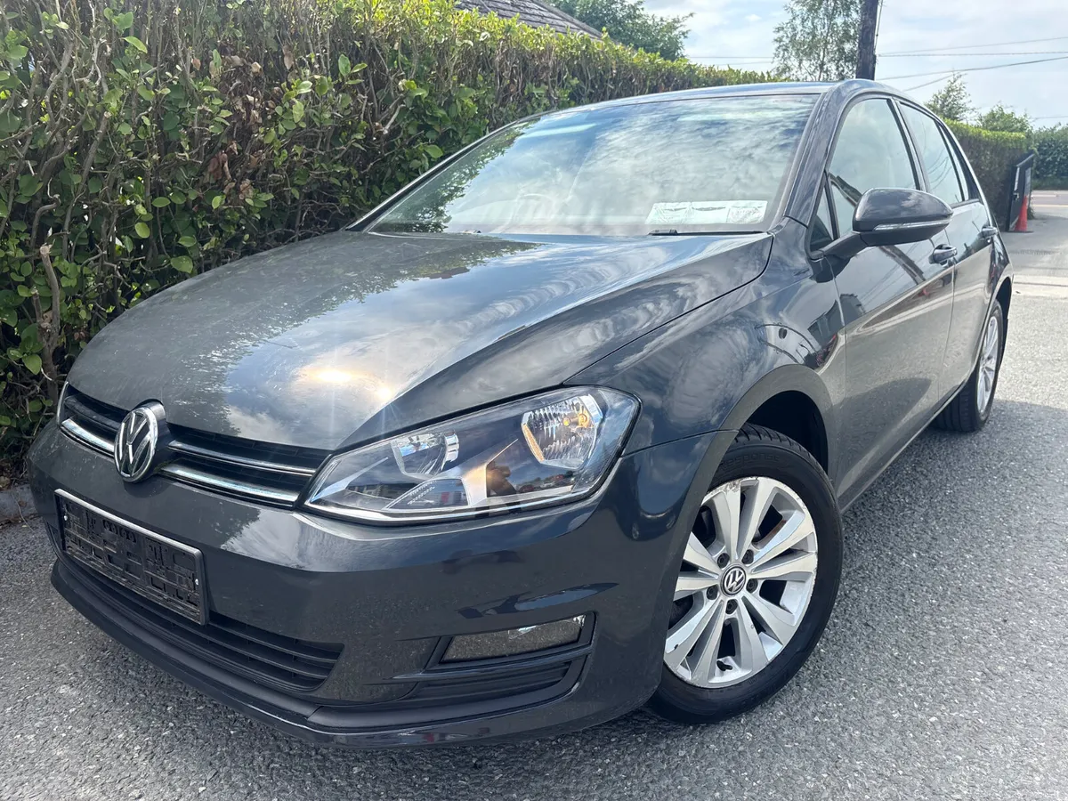 Volkswagen Golf 2017 1.2  IRISH CAR ONLY 14,950km! - Image 4