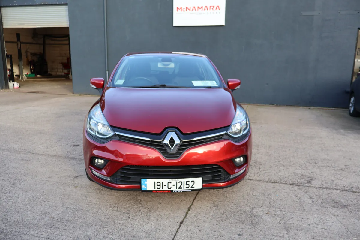 Renault Clio Dynaimque Nav New Brakes Tyres & NCT - Image 4