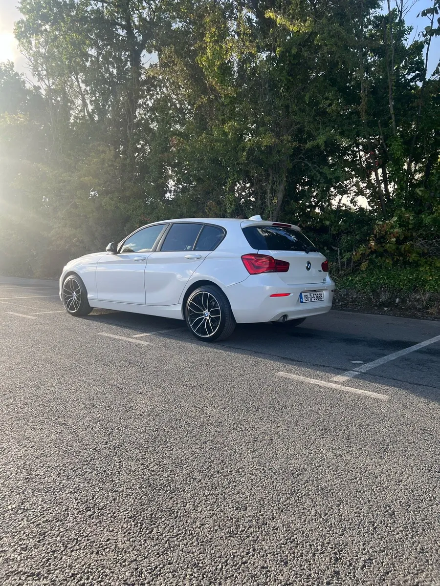 BMW 1 Series - Image 4