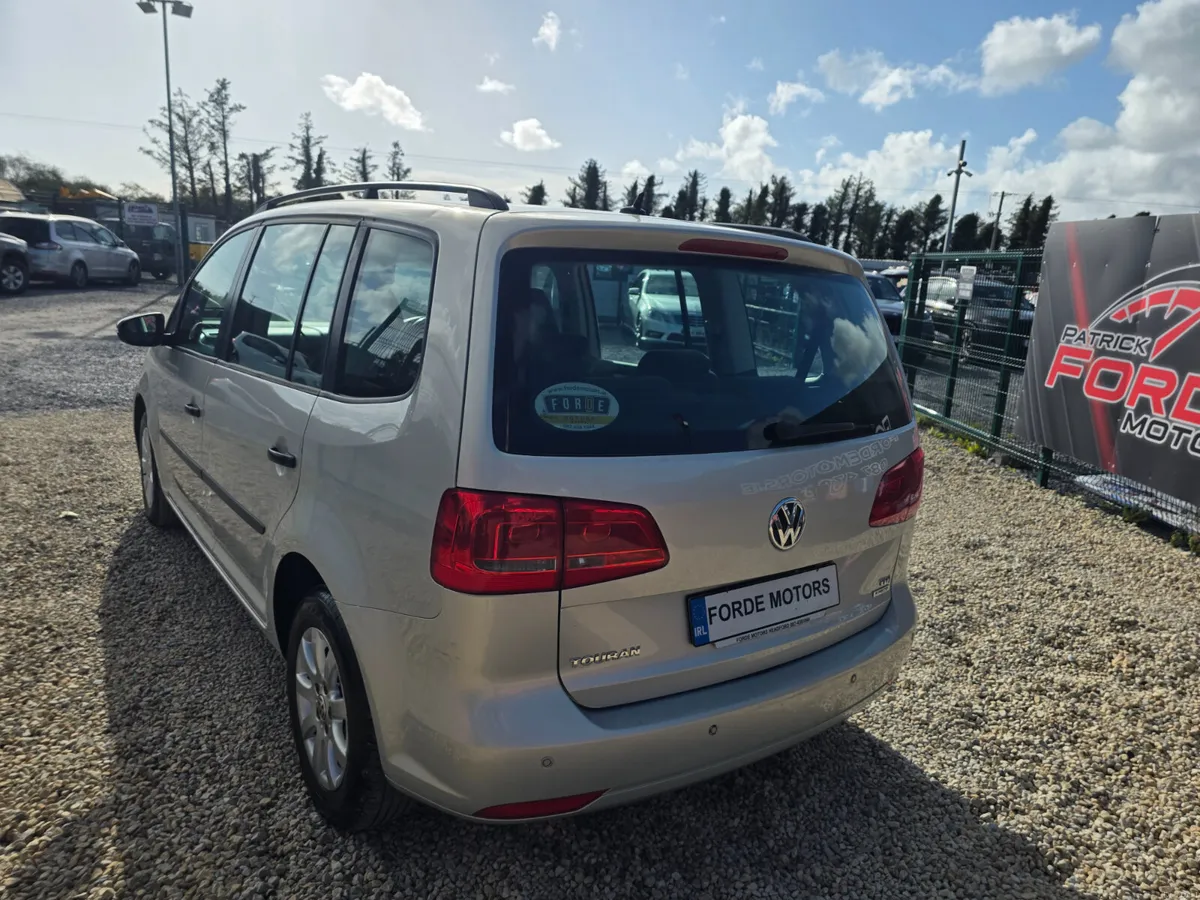Volkswagen Touran 2014 - Image 3