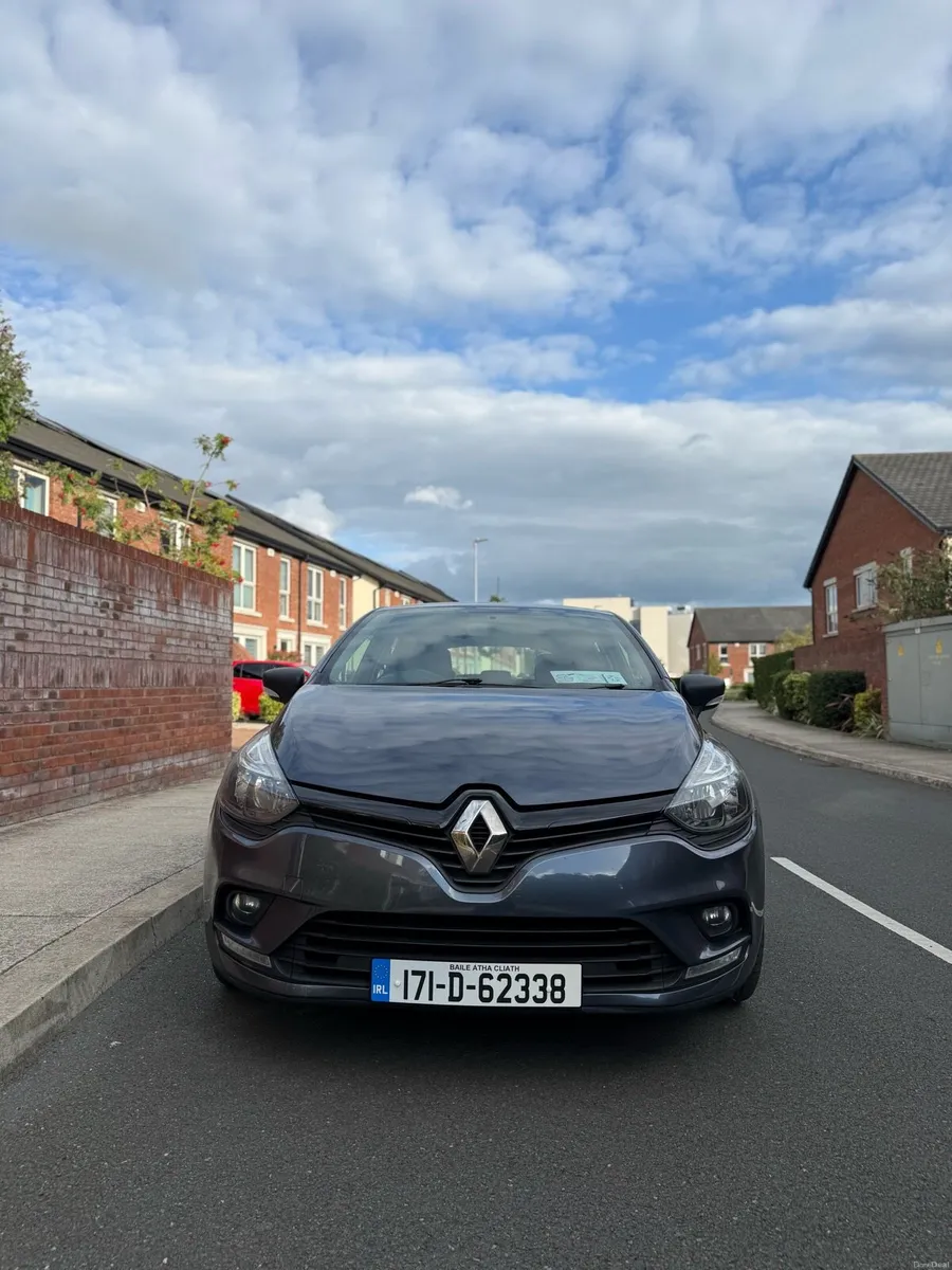 Car - Image 4