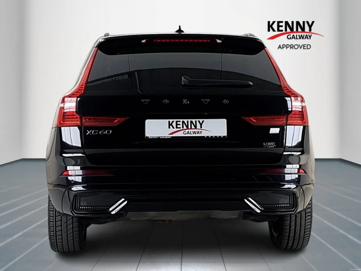 Volvo XC60 T6 PHEV PLUS DARK AWD 5DR - Image 6