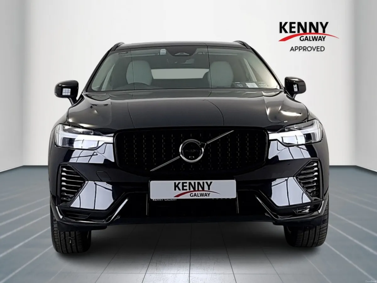 Volvo XC60 T6 PHEV PLUS DARK AWD 5DR - Image 2