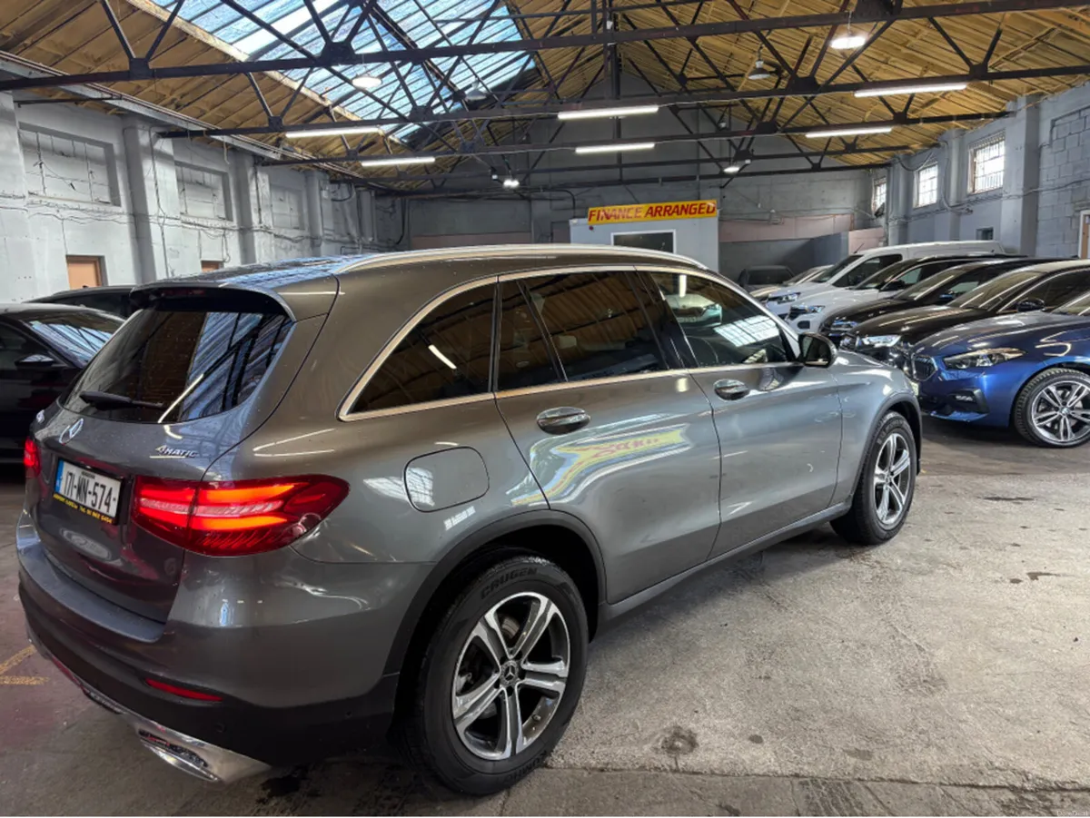 Mercedes-Benz GLC 220 D 4MATIC 5DR AUTO Finance Av - Image 3
