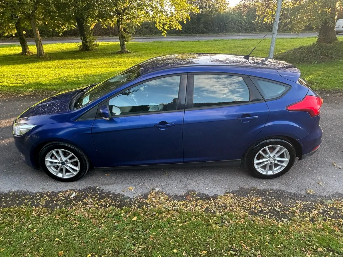 Ford Focus - Image 4