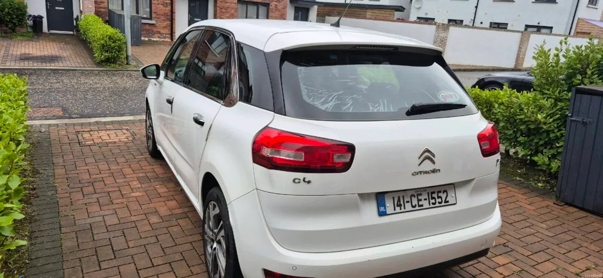 Citroën C4 Picasso 1.6 Diesel Automatic – 2014 - Image 3
