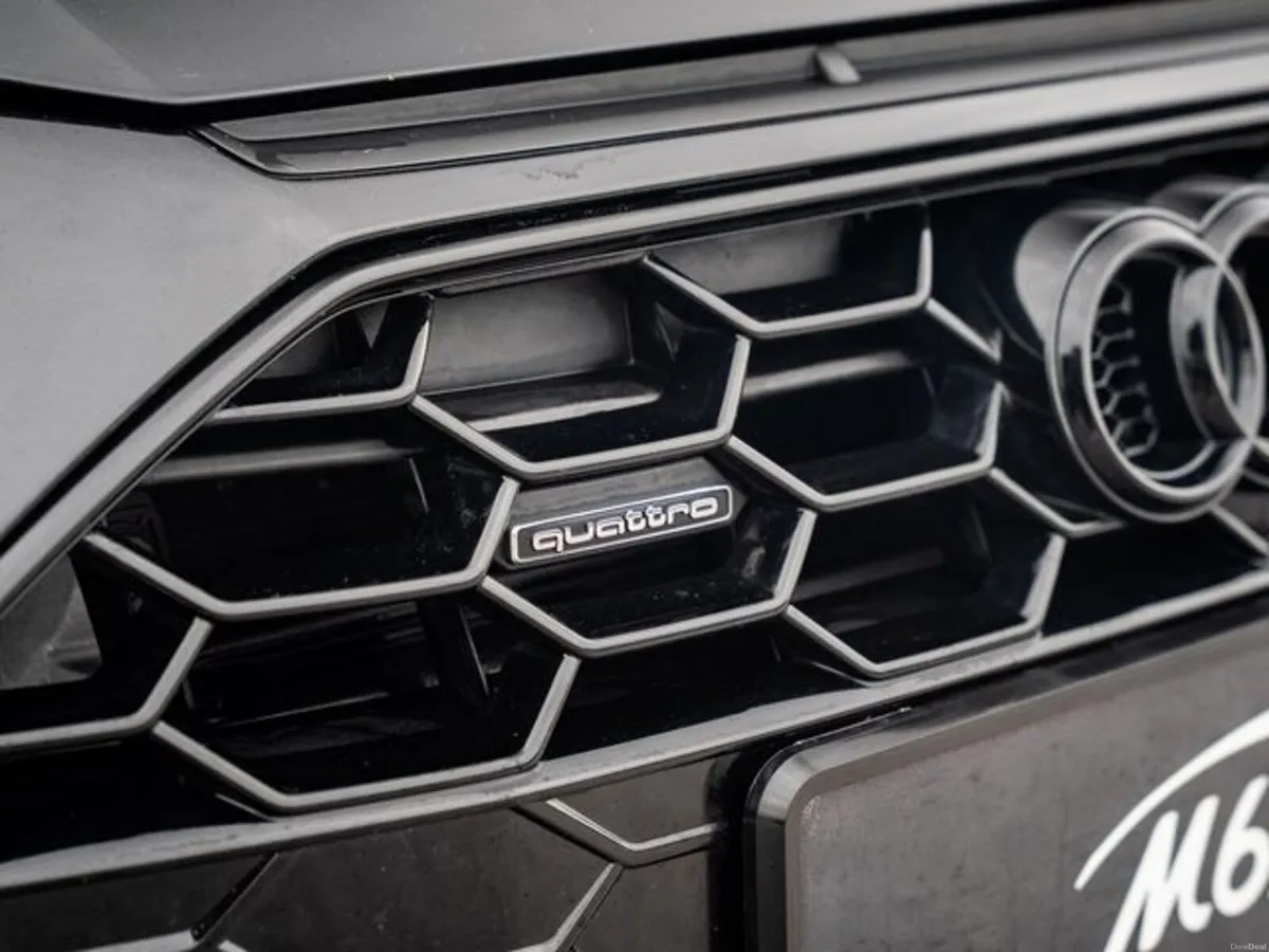 Audi A4 2.0tdi Black Edition S Line 40 Quattro - Image 5